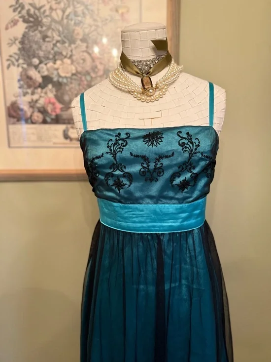 VTG Le Château Y2K Whimsigoth Teal & Black Mesh Embroidered Midi Dress M - Picture 2 of 15